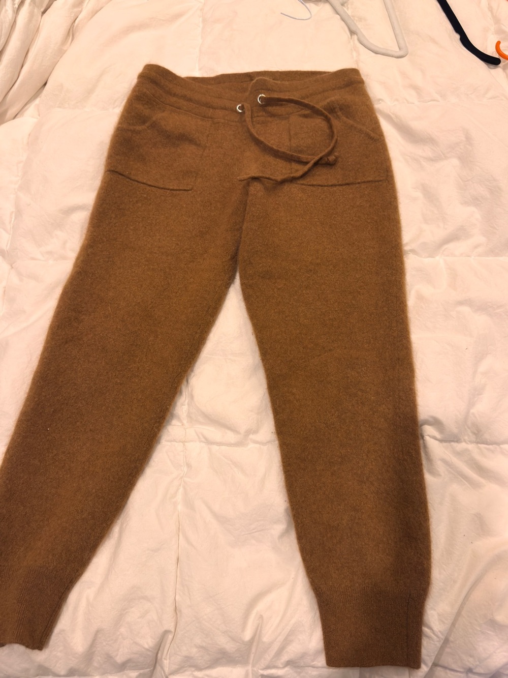 Bloomingdales Cashmere joggers draw string wast, 2 ply Mongolian cashmere, s